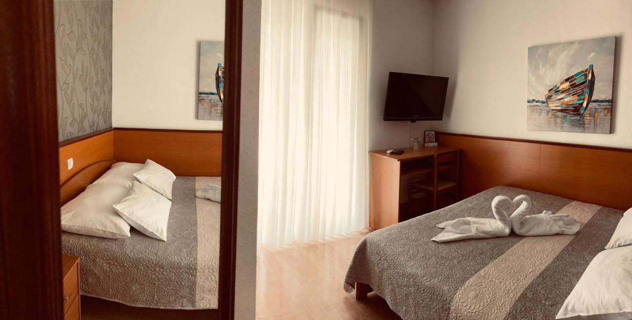 Sobe/Rooms Riva ザダル エクステリア 写真