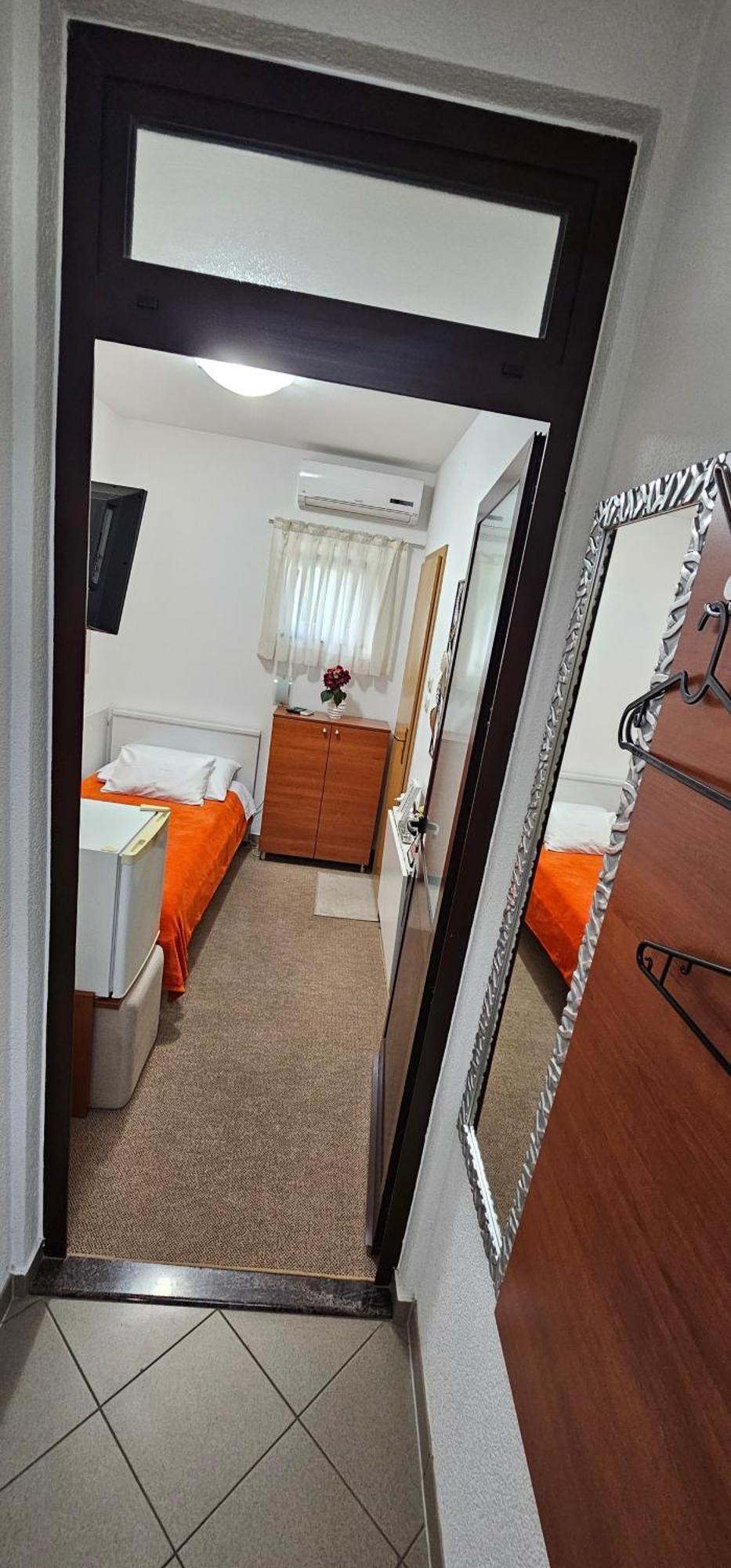 Sobe/Rooms Riva ザダル エクステリア 写真